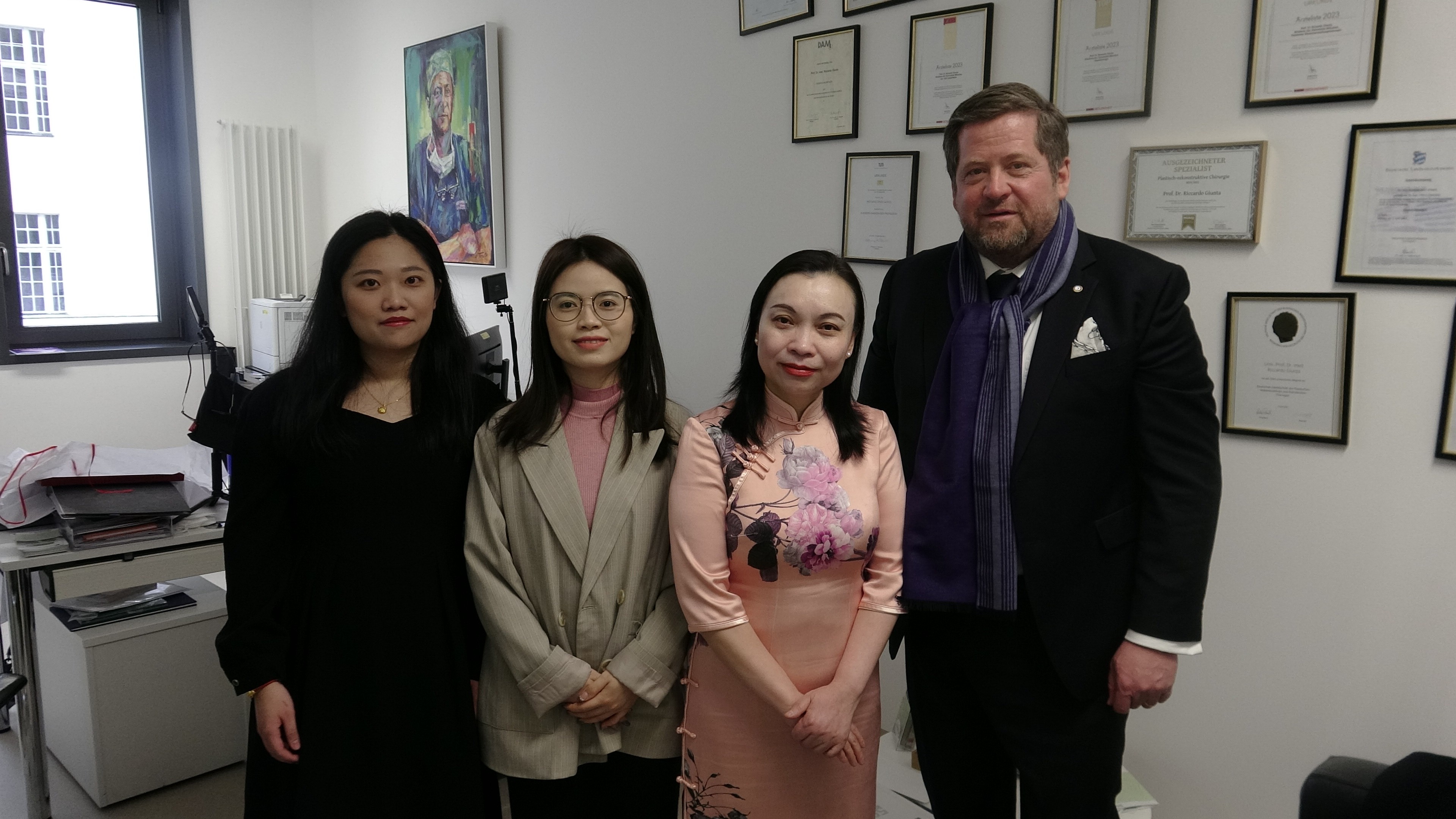 1741861432326361.jpg 59948c4112b763be1c721f22b4e13cf.jpg